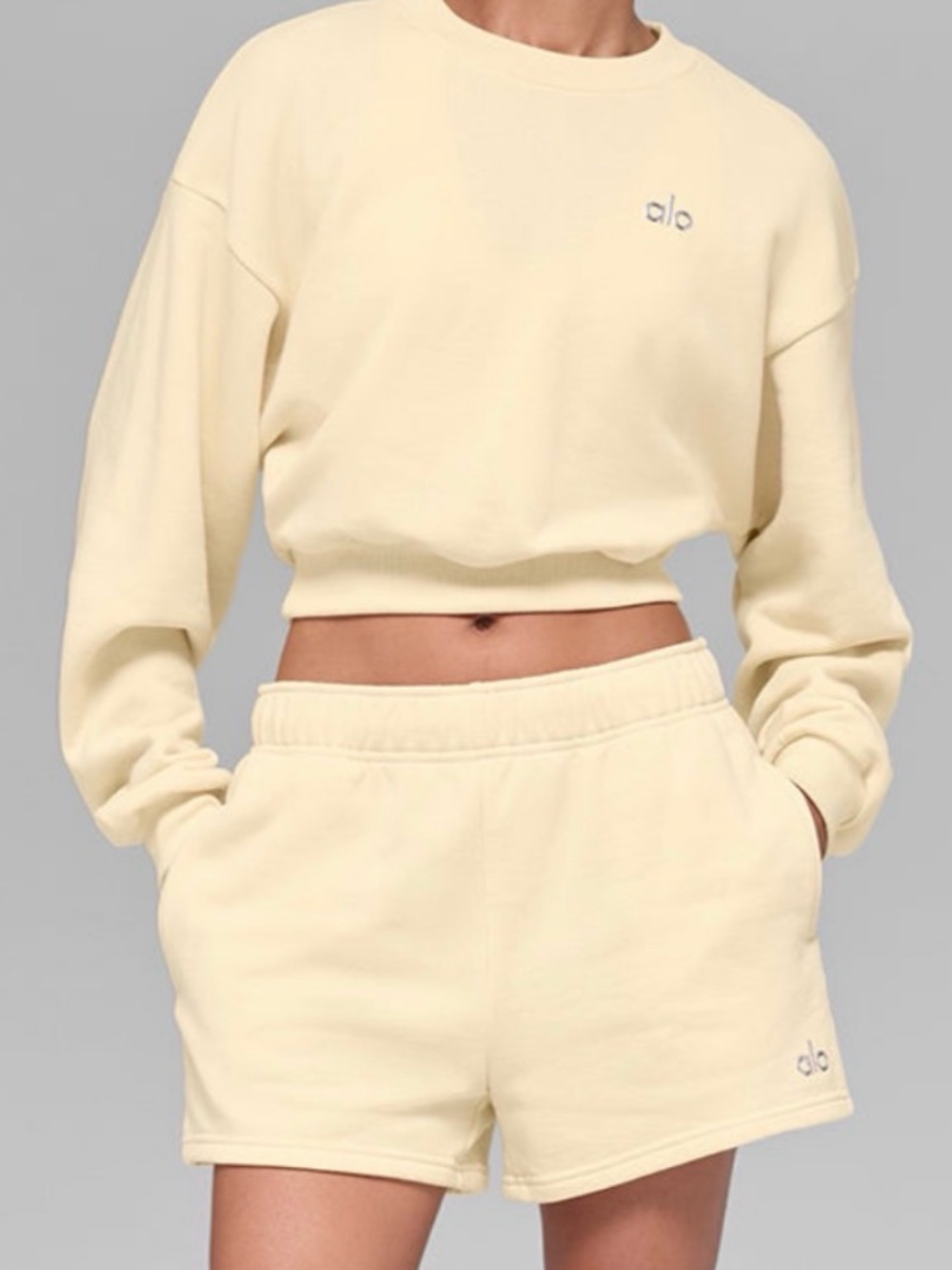ALO YOGA NWT CANDLELIGHT YELLOW cropped sweatshirt (M) shorts (S) tank (M) - Picture 7 of 11